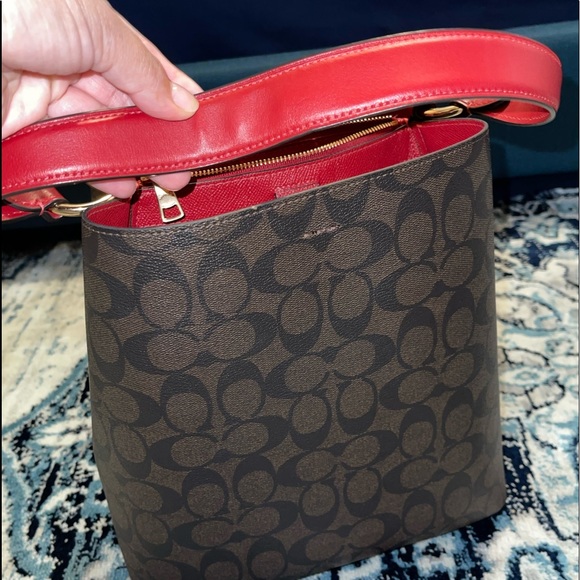 COACH 91512 TOWN BUCKET BAG IN SIGNATURE CANVAS BROWN 1941 RED - Picture 12 of 16